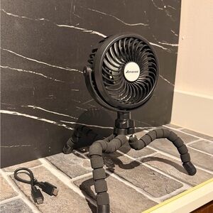 Amacool Black Portable Fan with Flexible Tripod